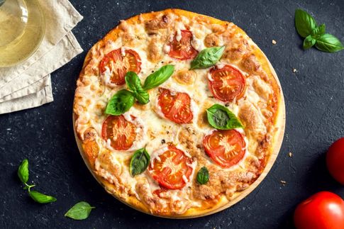 pizza aux tomates